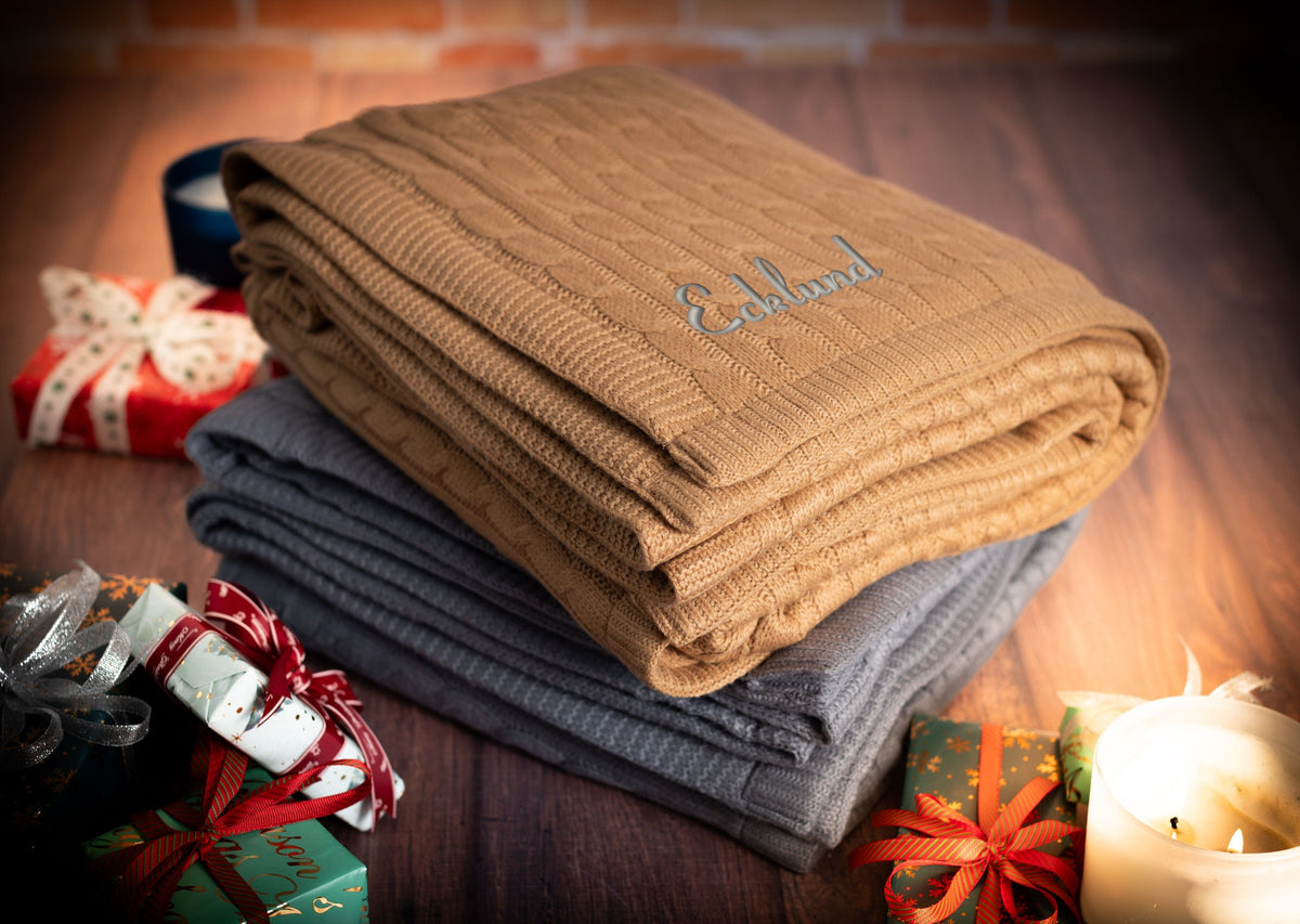 Double Fleece Cable Knit Throw Blanket